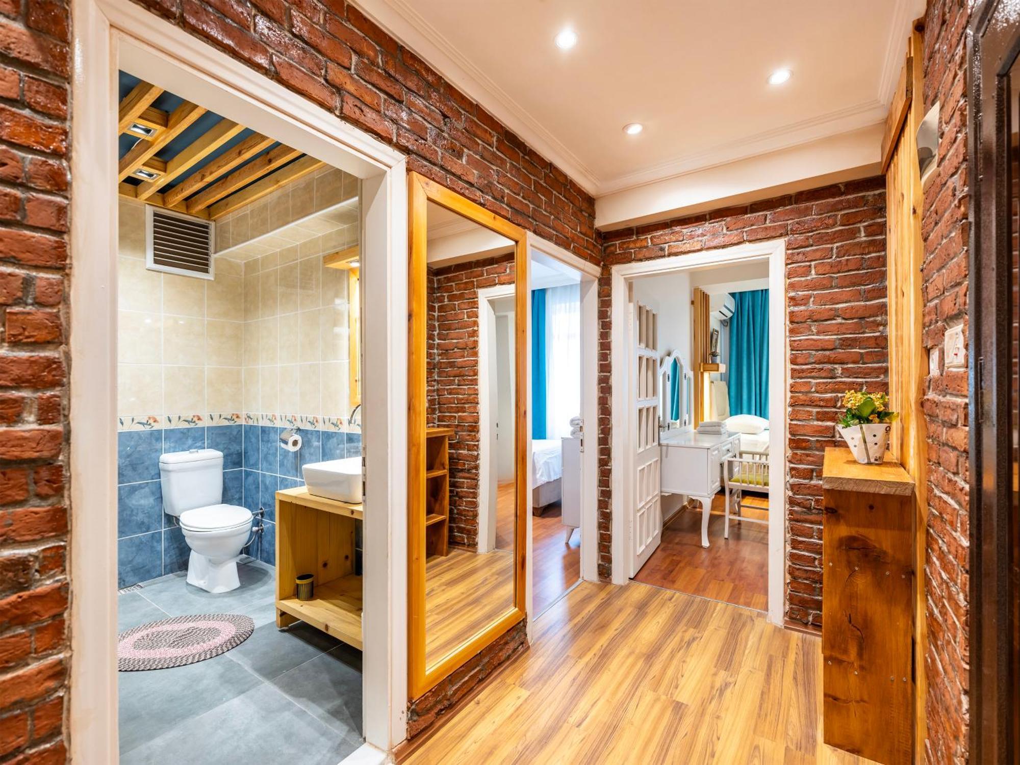 Maniz Appart hôtel *