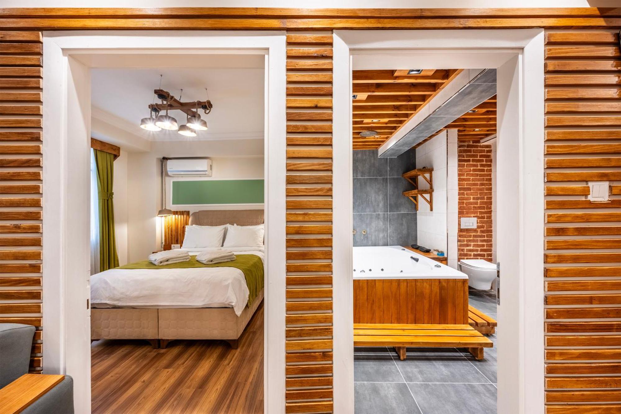 Aparthotel Maniz *